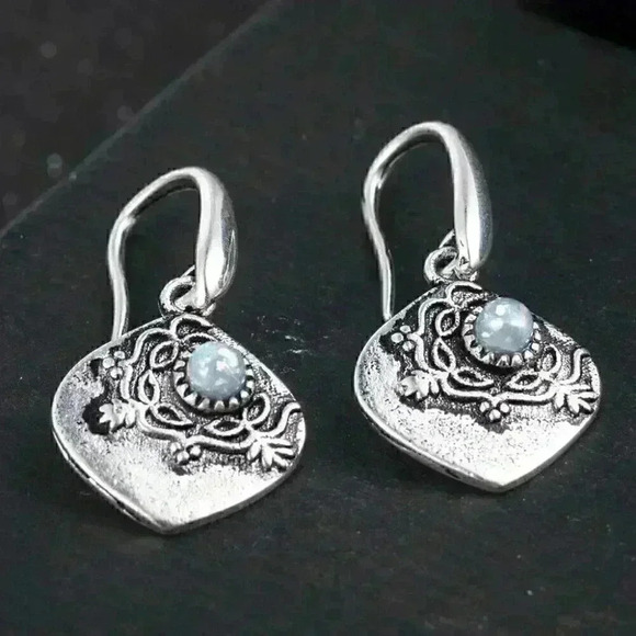 Beautiful Boho Silver Opal Drop Earrings - Picture 3 of 5
